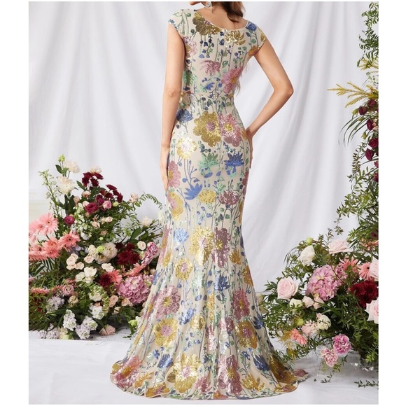 Luxe Floral Sequin Mermaid Hem Wedding Evening Formal Dress - Picture 4 of 8